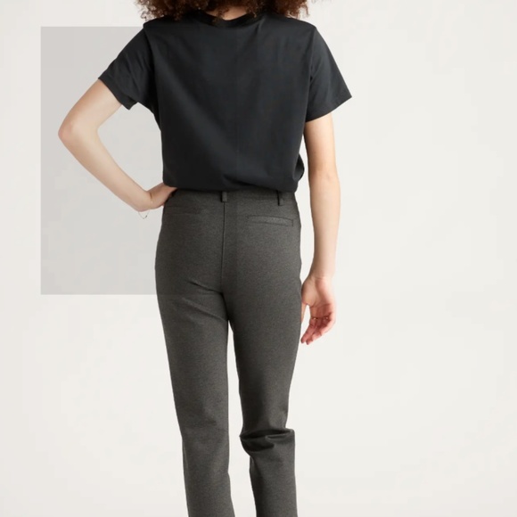 NWOT Quince Ultra Stretch Ponte Straight Leg pants SP - Picture 3 of 6